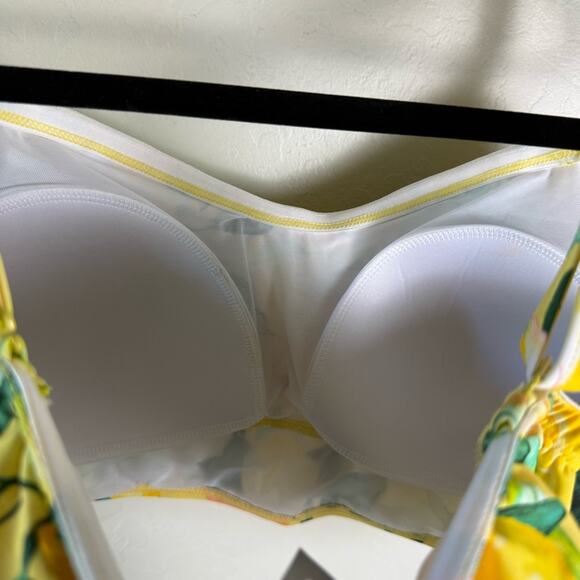 Torrid Lemon Leaves Yellow Off Shoulder Ruffle Swim Top 2X NWT 16915160 - Picture 11 of 11